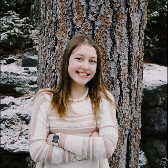 Meet your Posher, Addison - Picture 1 of 1